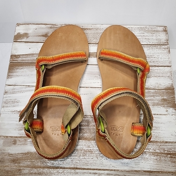 Women's sz 9 Teva Universal Ombre fire flame orange yellow activewear sandals - Picture 3 of 9